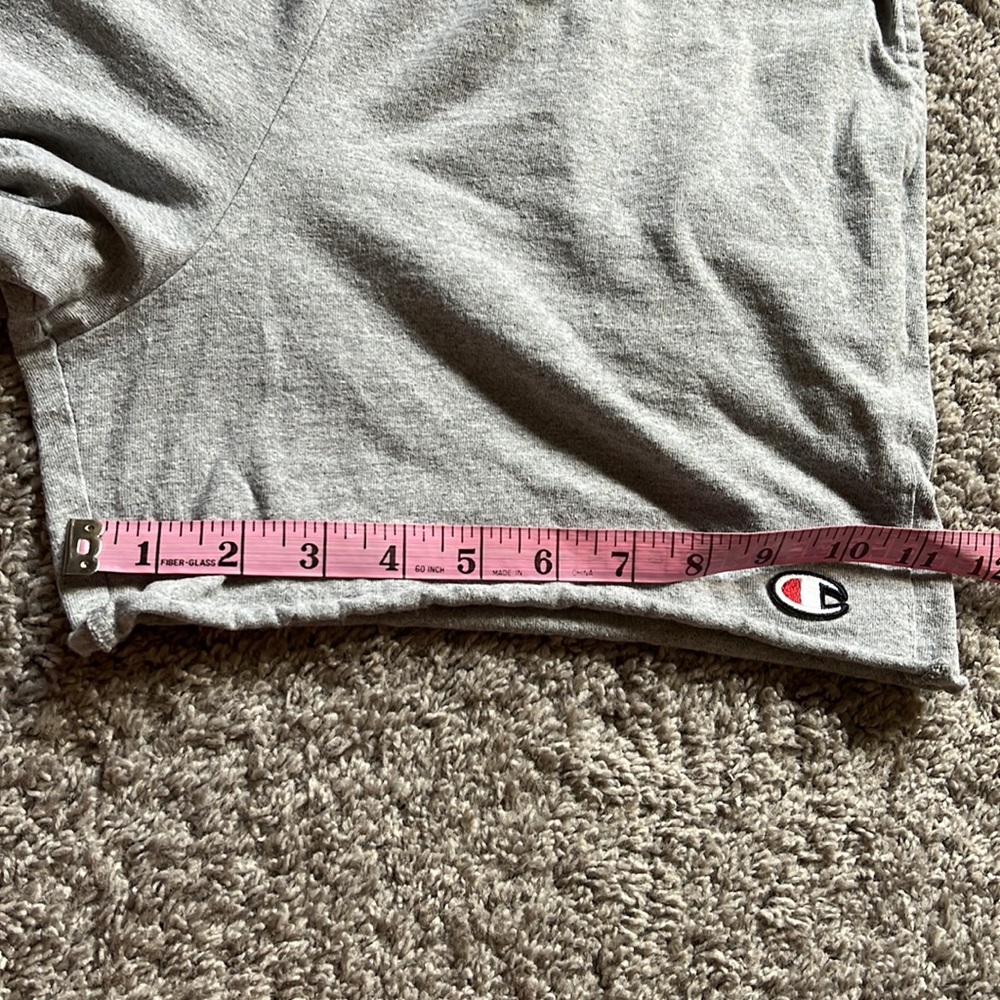 Champion Reworked Shorts - Picture 6 of 7